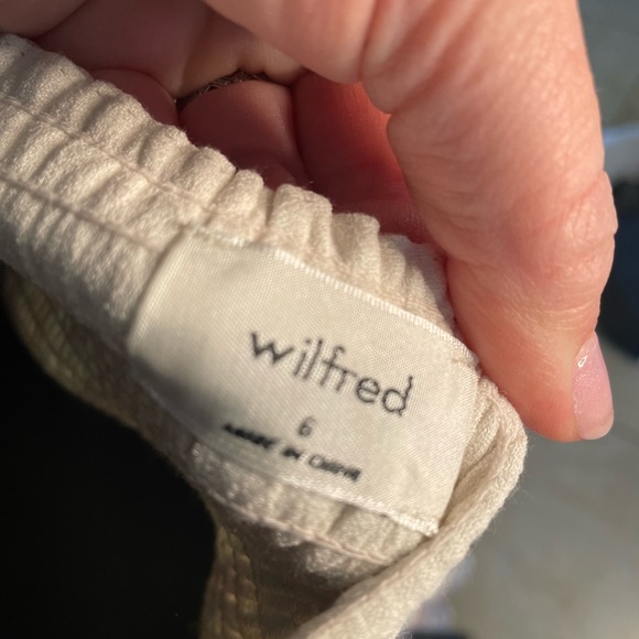 Wilfred Pattern Flirty Mini Dress with Shoulder ties (6) - Picture 5 of 5